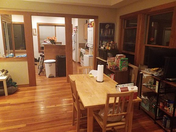 3rd image of 2924 Grand Ave S #1