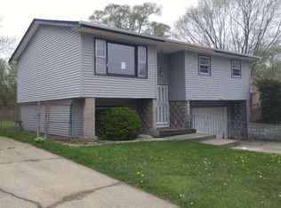 433 W 51st Pl, Gary, IN 46408