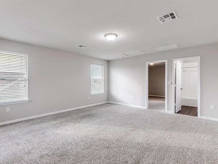 348 Shiner Ln — Photo 28