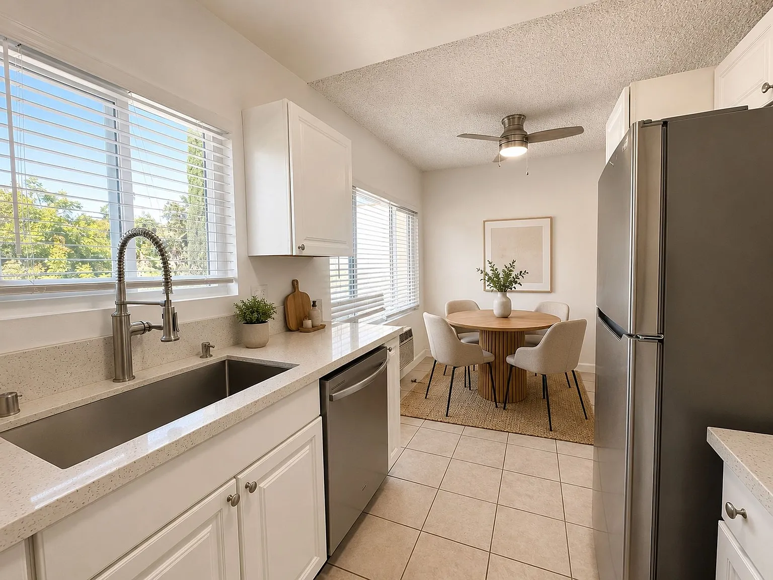 Move-In Ready 3-Bedroom at 14315 Chandler Blvd Sherman Oaks, CA 91401 — Photo 2
