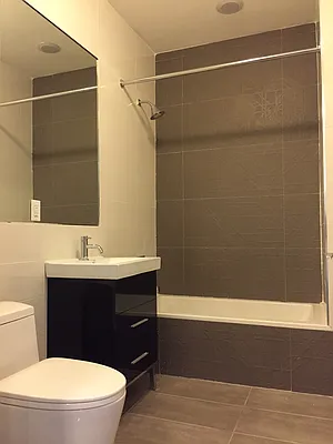 Rented by P Management | media 25