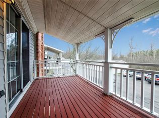 1135 Youngs Rd APT G, Williamsville, NY 14221
