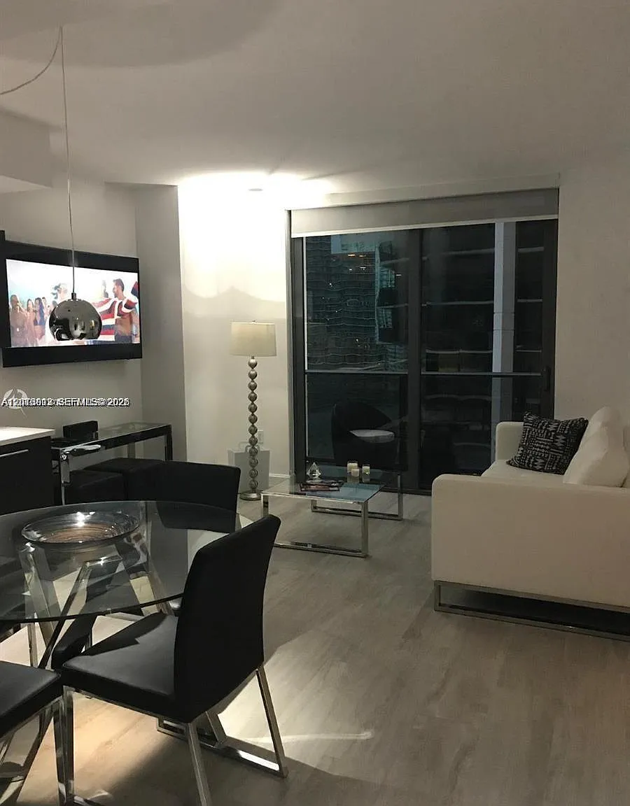 Brickell Heights West Con — Photo 4