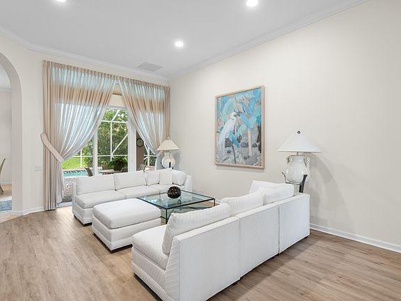 5th image of 11360 SW Aspen Lane
