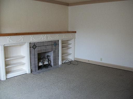 2nd image of 7939 S Saint Lawrence Ave #2