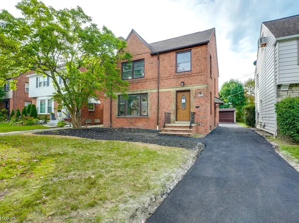 3962 Bushnell Rd, University Heights, OH 44118