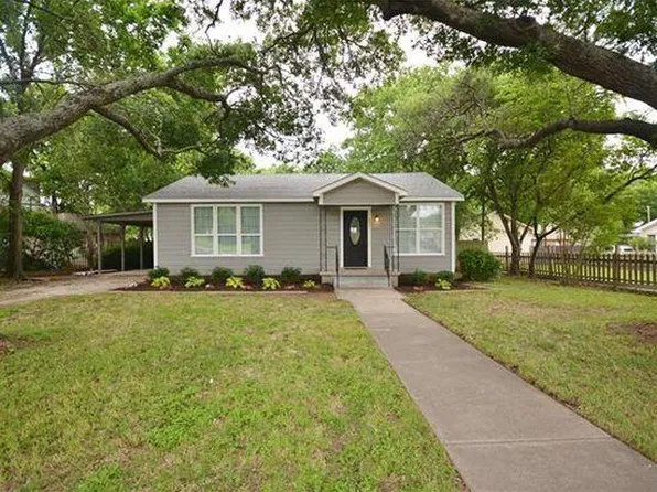 209 N 4th St, Midlothian, TX 76065