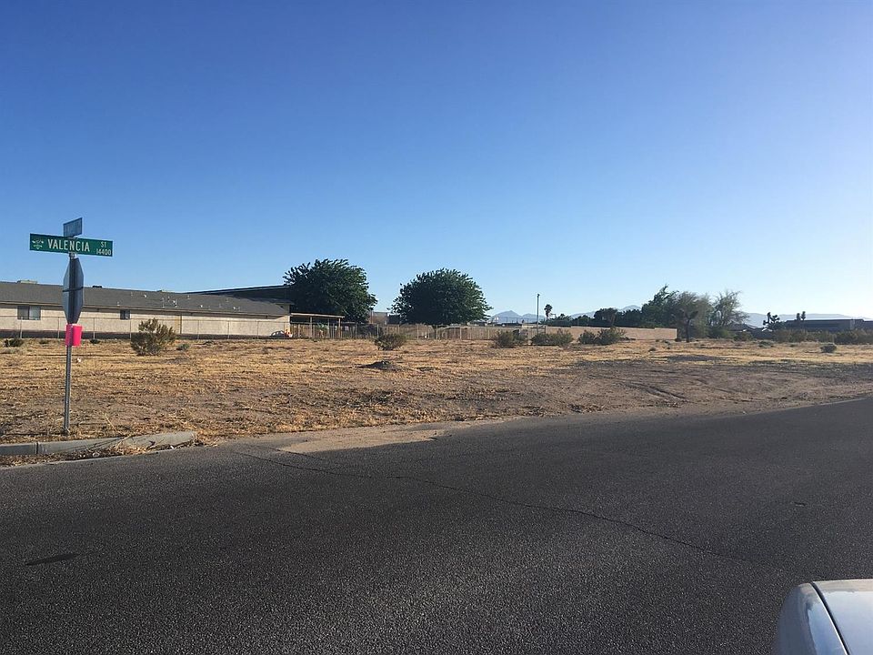 2nd image of 11040 Maple Ave