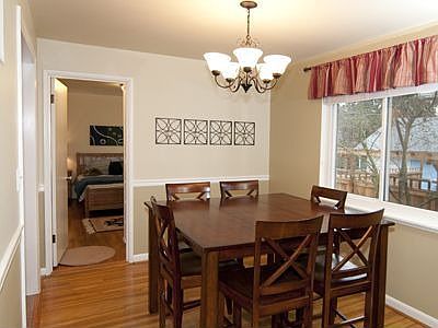 Elegant Formal Dining