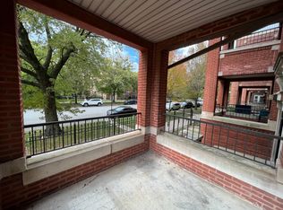 5849 S Michigan Ave #1S, Chicago, IL 60637