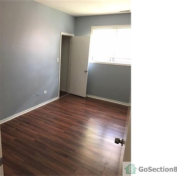 1st image of 2427 W Taylor St #3