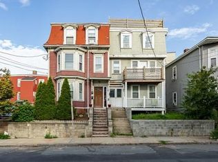 66 Pearl St, Chelsea, MA 02150