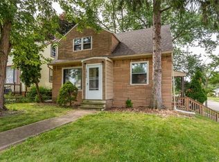 18700 Fairway Ave, Maple Heights, OH 44137