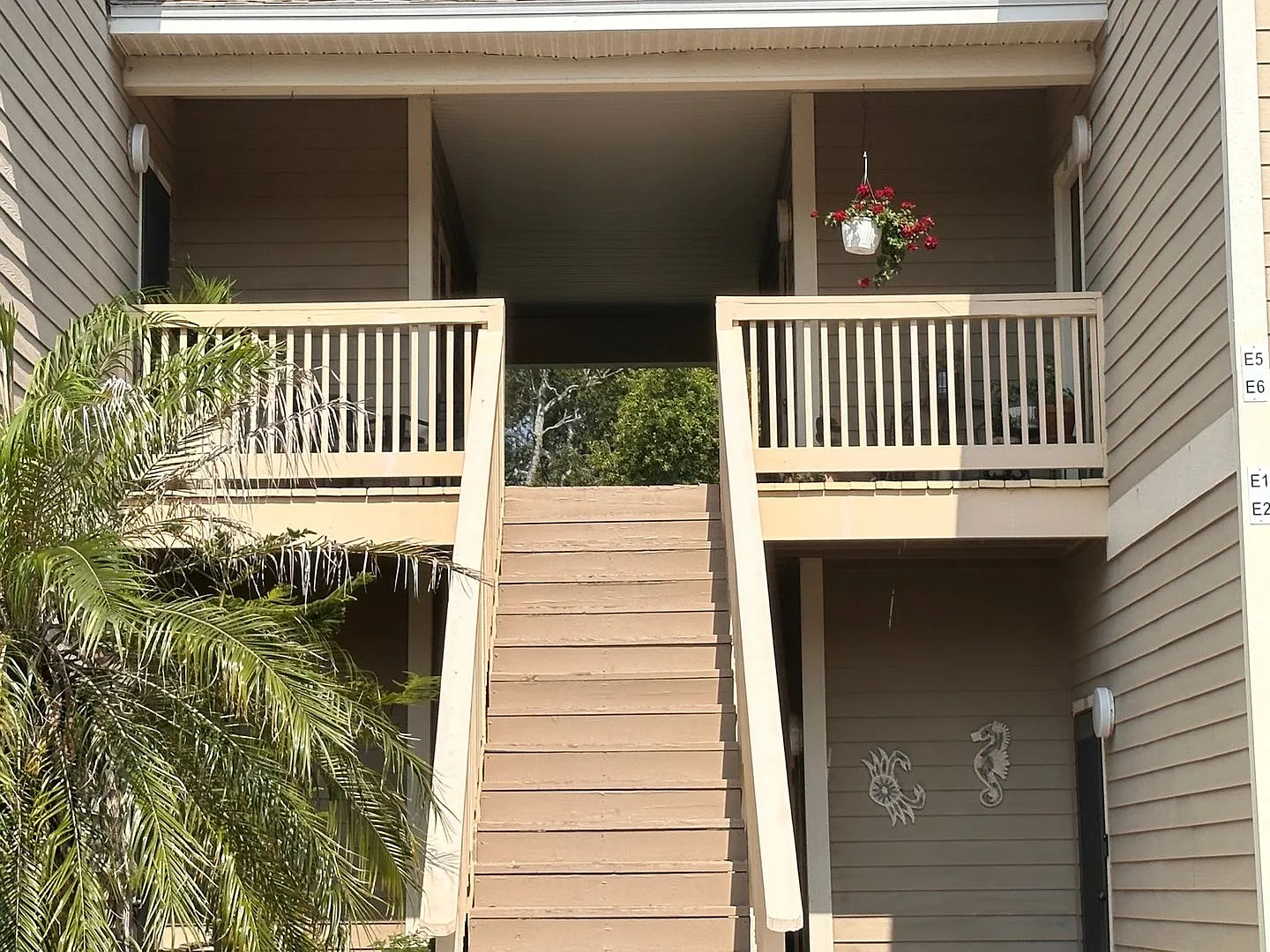 Gated Community, Luxurious Heated Pool — Photo 2
