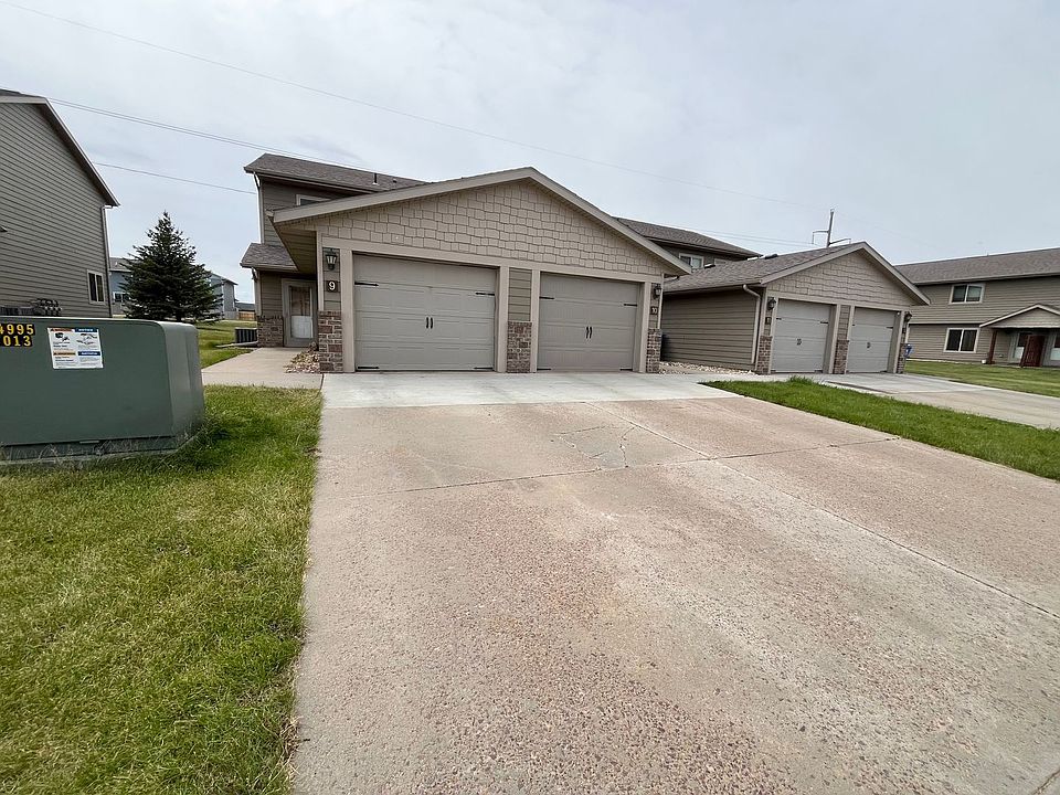 1st image of 4230 N Jans Dr Unit 9