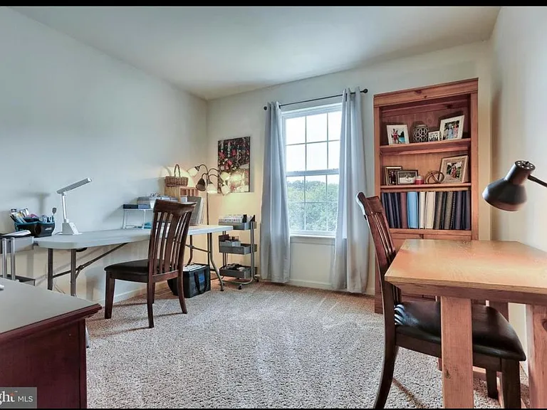 8100 J Carl Williams Blvd — Photo 14