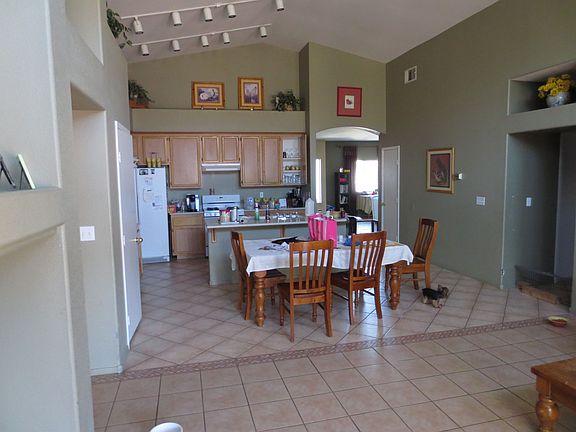 spacious kitchen.