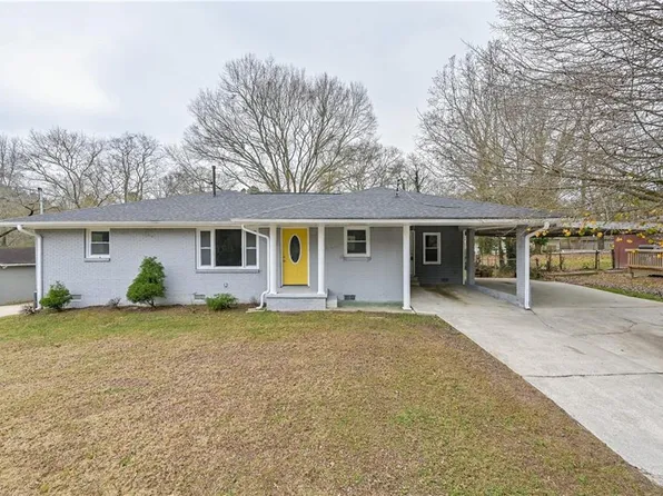 1421 Thunderwood Ct SW, Mableton, GA 30126