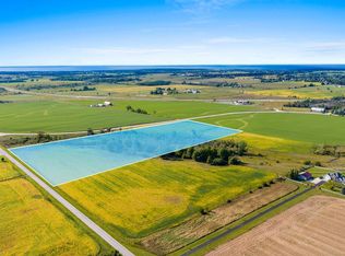 9538 Hump Rd, Brussels, WI 54204