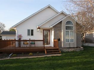 619 E Exchange St, Geneseo, IL 61254