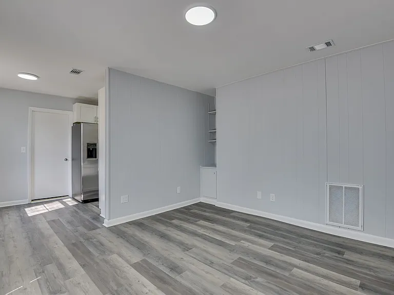 1709 Forest Creek Ct — Photo 15