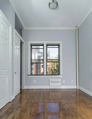 Rented by REAL New York | media 11