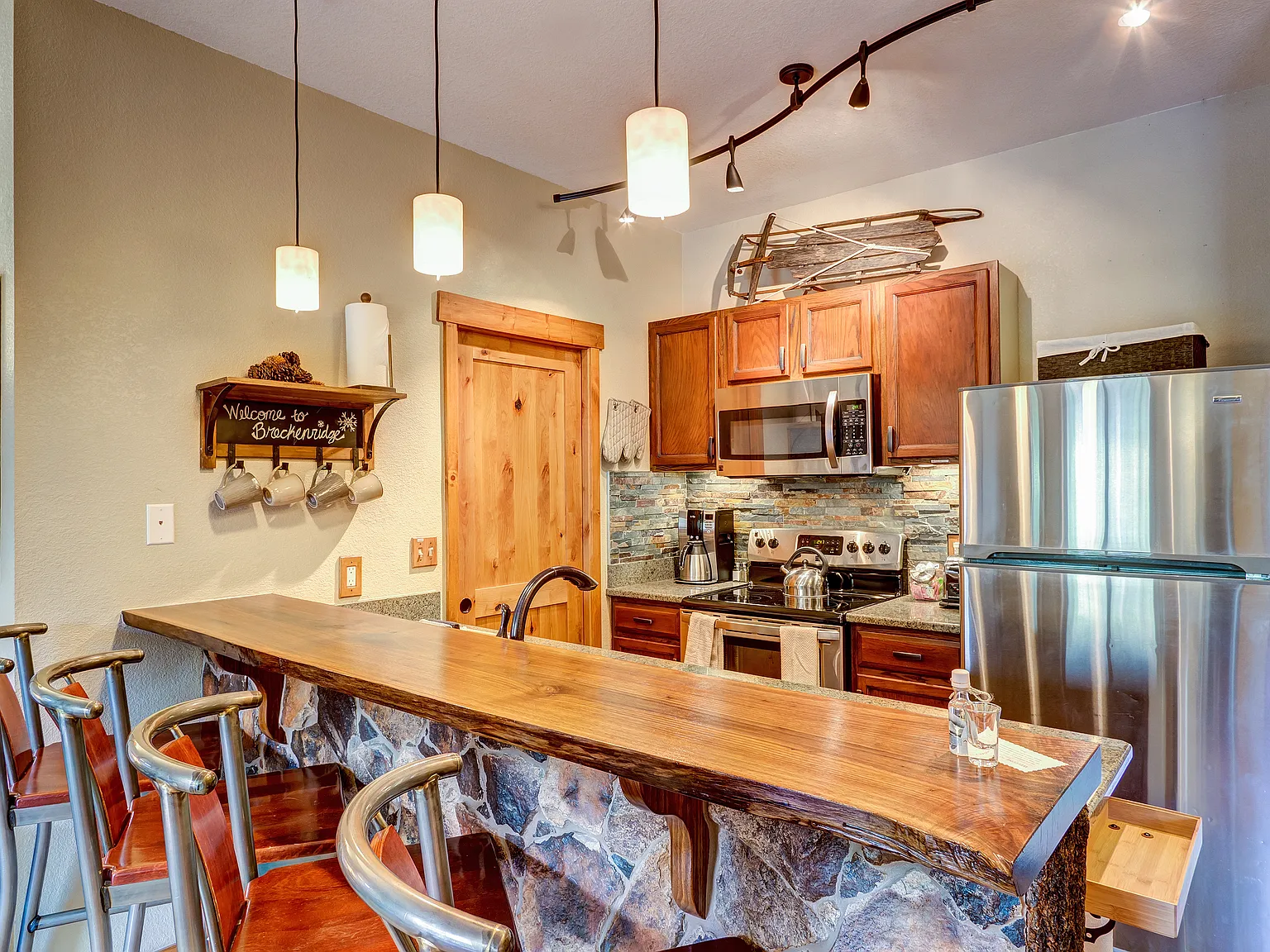 1 bed, 524 sqft, $2,800 — Photo 1