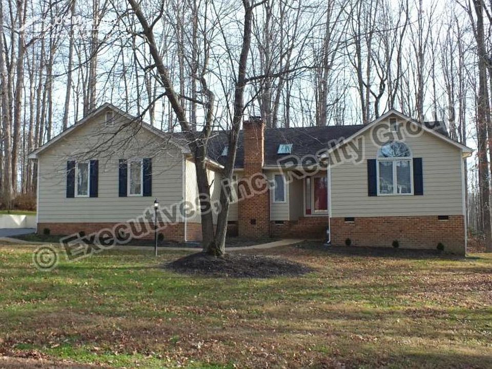 1st image of 4920 Stoney Creek Pkwy