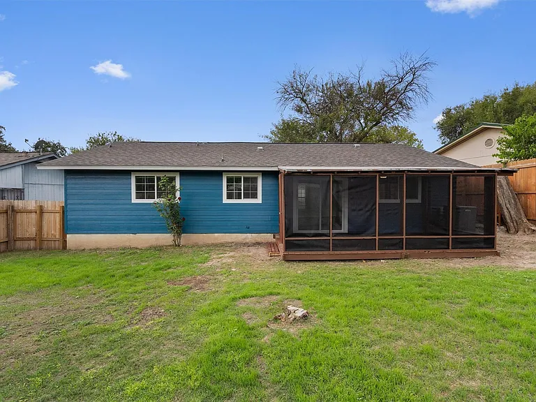 2532 Chaparral Trl — Photo 26