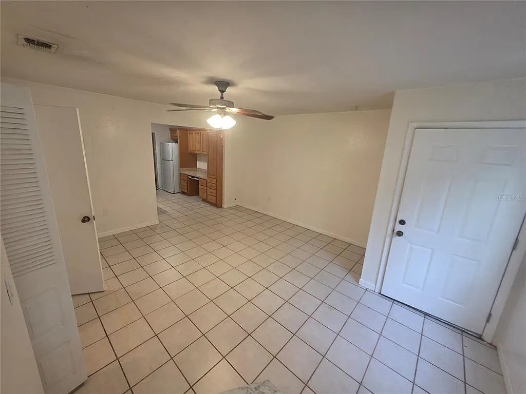 2 bed, 2.5 bath, 1024 sqft, $1,500 — Photo 3
