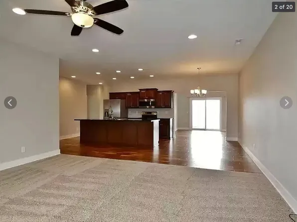 224 Oskaloosa St, Pella, IA 50219