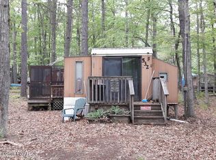 108 Dingman Dr, Milford, PA