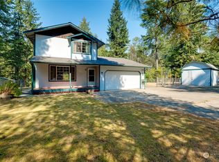 30 NE Lakeview Pl, Tahuya, WA 98588