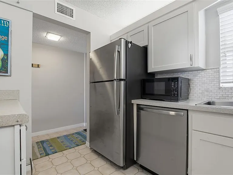 7540 Bay Island Dr S #251 — Photo 13