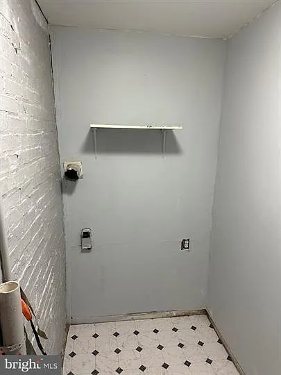 Building Photo - 501 High St