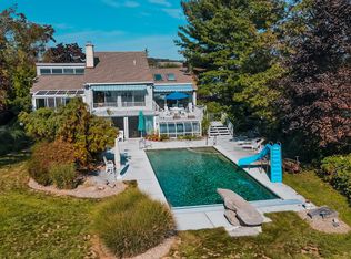 10 Bermuda Rd, Westport, CT 06880