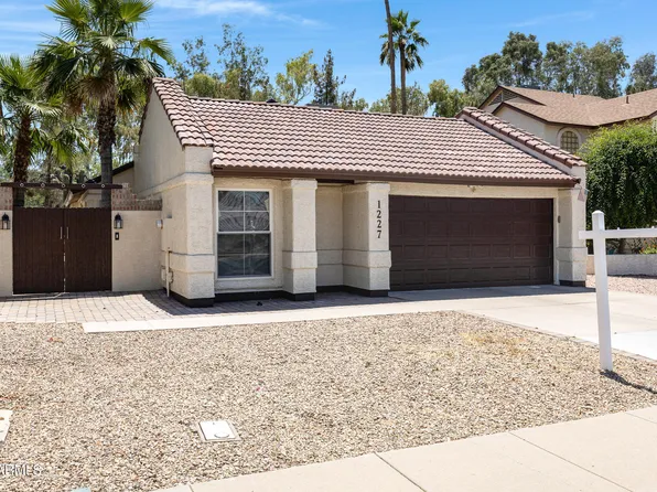 1227 W MANOR Street, Chandler, AZ 85224