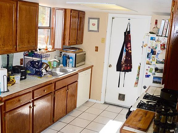 4th image of 1509 White Oaks Ct