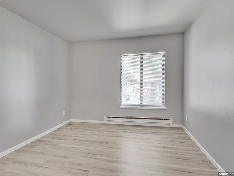 The Edge Community - 100 W. Walnut St. — Photo 44