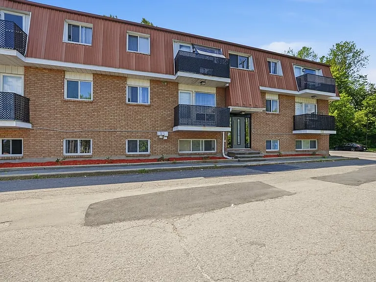 6632 Notre Dame St #104 — Photo 1