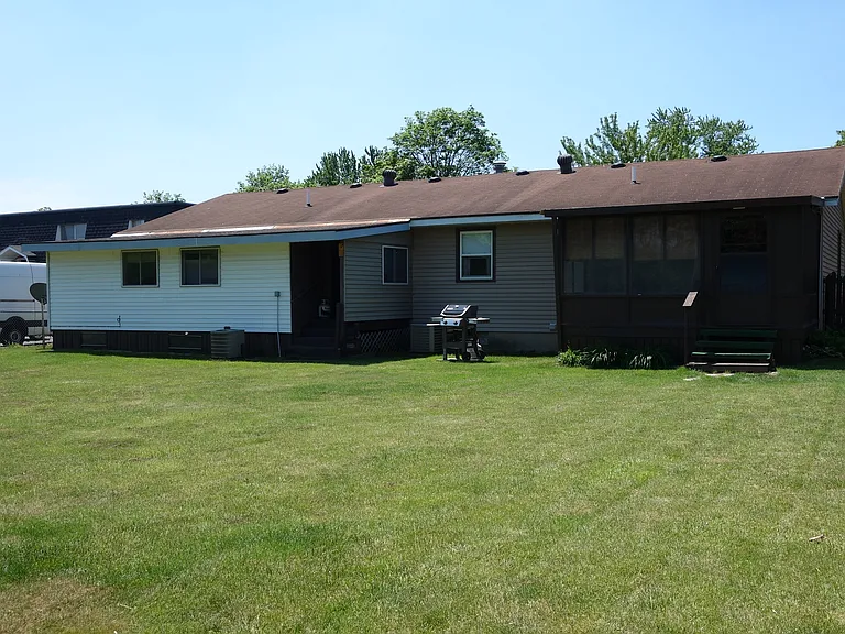 4260 Norman Dr SE — Photo 16