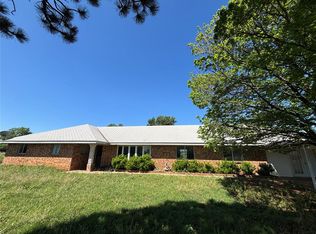 16056 S Watertower Rd, Binger, OK 73009
