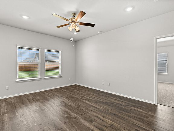 3rd image of 10221 Altair Dr