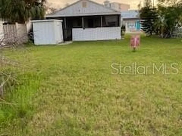 2nd St E #18, Saint Petersburg, FL 33708