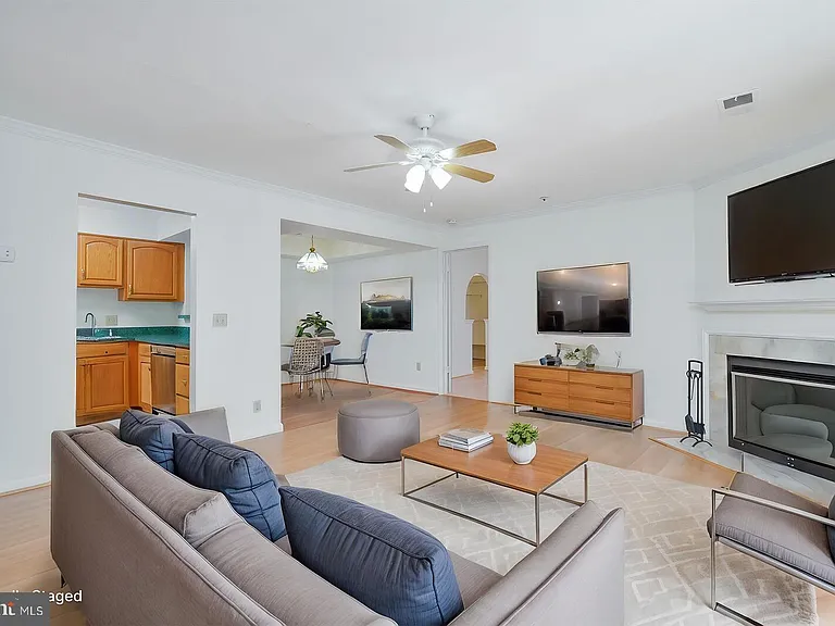 5800 Inman Park Cir #360 — Photo 5