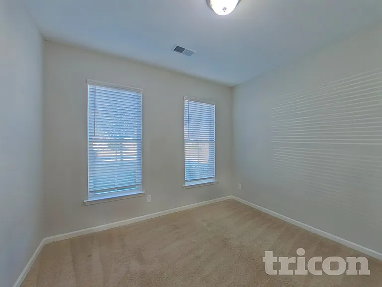 15 Attucks Ct — Photo 11
