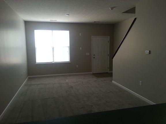 5th image of 8131 Cherry Laurel St