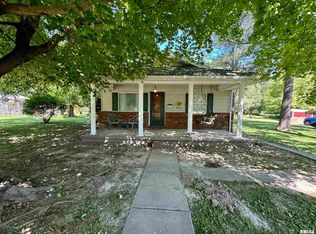 404 N Seba St, Hurst, IL 62949