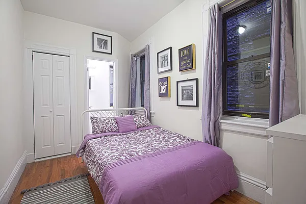 Rented by Avenues Real Estate | media 19