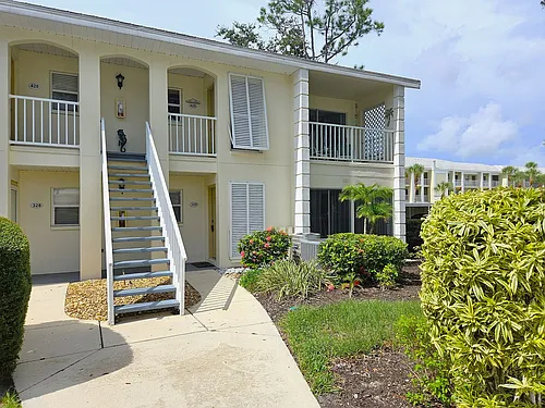 435 Cerromar Ln #329 Photo 1